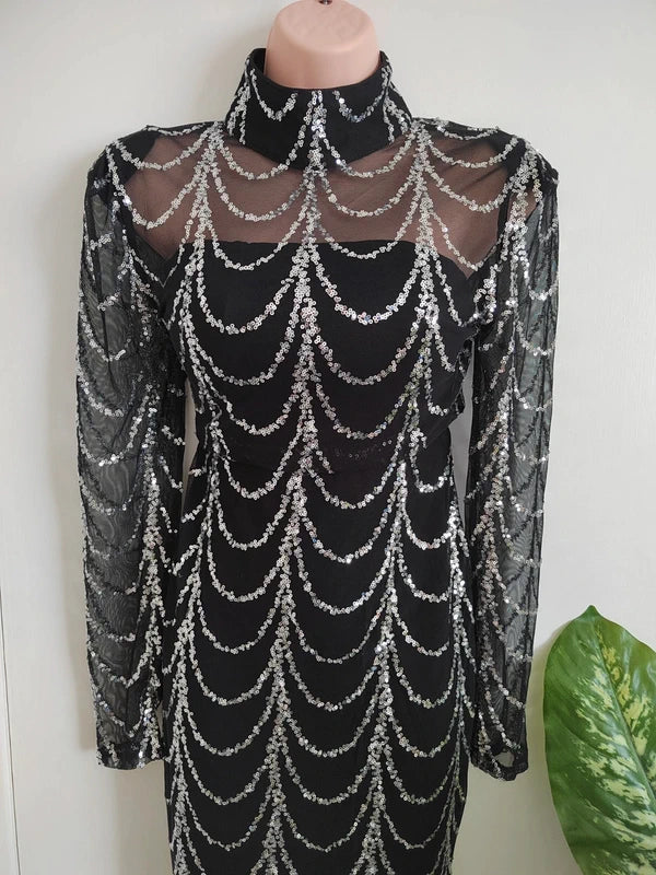 Miss Ord Black & Silver Wave Sequin Mesh Long Sleeve Maxi Gown – Size Small