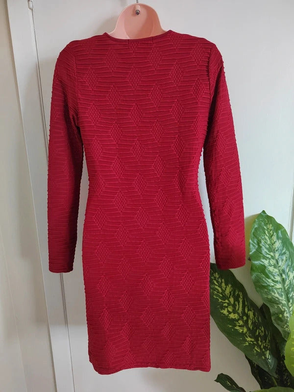 Boohoo Long Sleeve V-Neck Textured Geometric Knit Mini Dress – Size UK 14