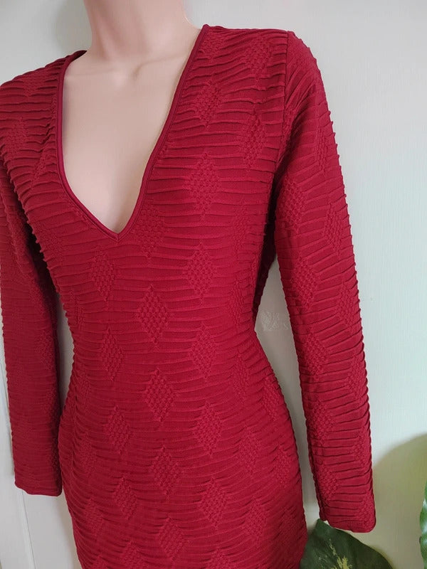 Boohoo Long Sleeve V-Neck Textured Geometric Knit Mini Dress – Size UK 14