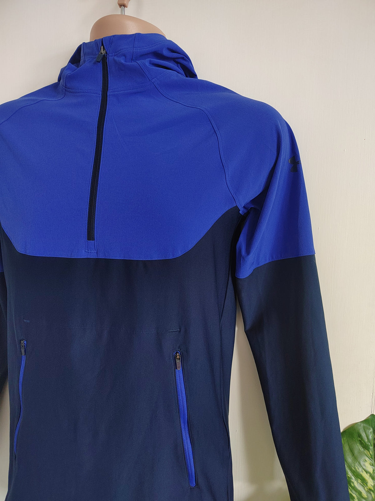 NWOT Under Armour Men's Sportstyle Wind Anorak Half-Zip Jacket - Size XS