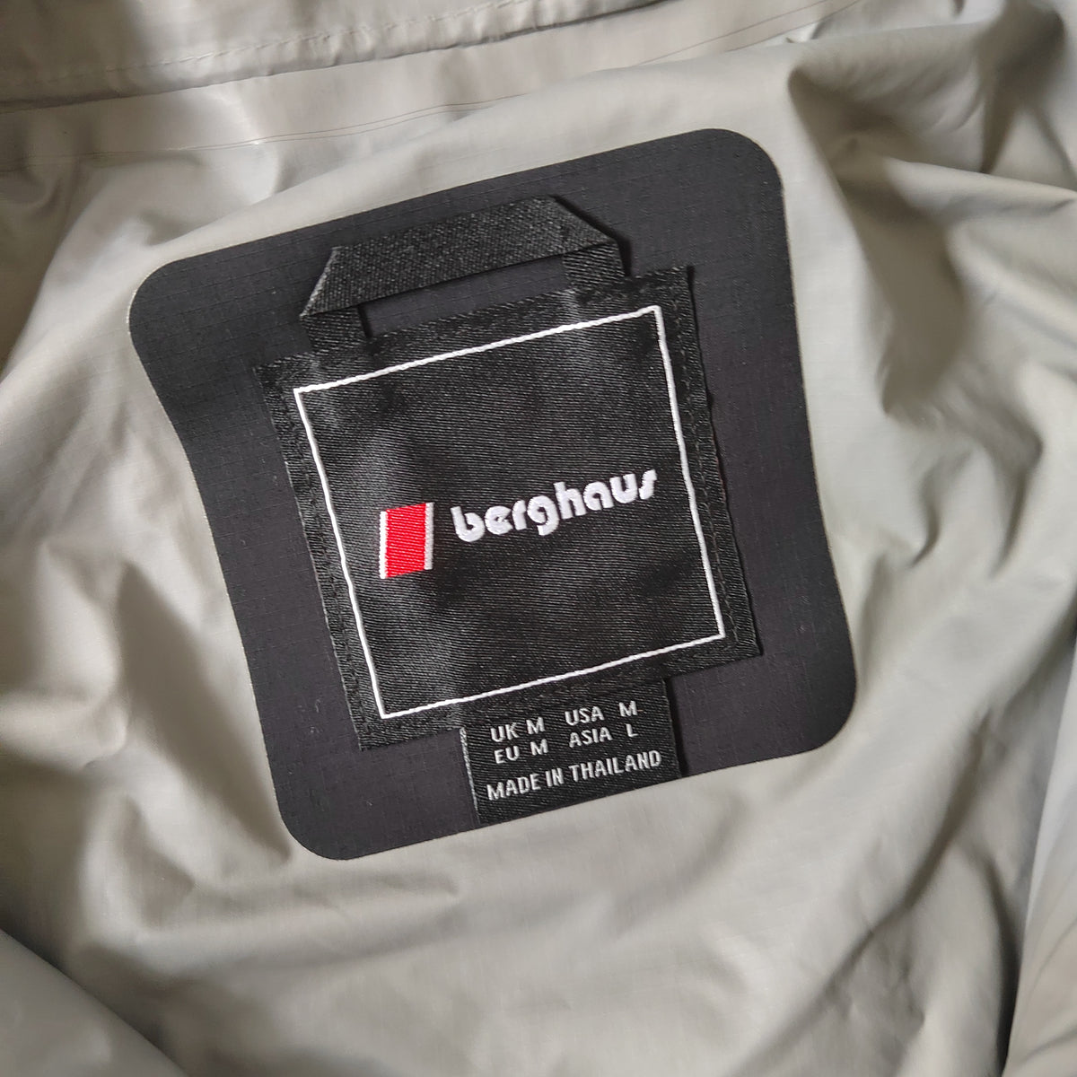 Berghaus Dean Street Ski Smock 86 Half-Zip Jacket – Black / Grey – Size Medium