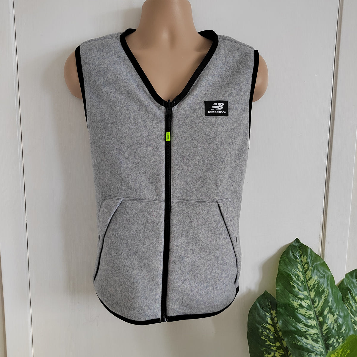 Men's New Balance All Terrain Spinnex Reversible Bodywarmer - Size Small NWOT