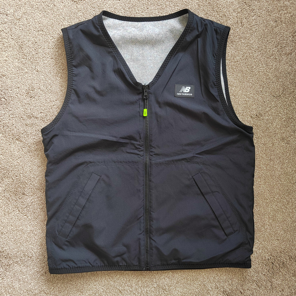 Men's New Balance All Terrain Spinnex Reversible Bodywarmer - Size Small NWOT
