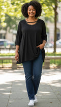 89th & Madison Black Studded Cut-Out Tunic Top – Size 18