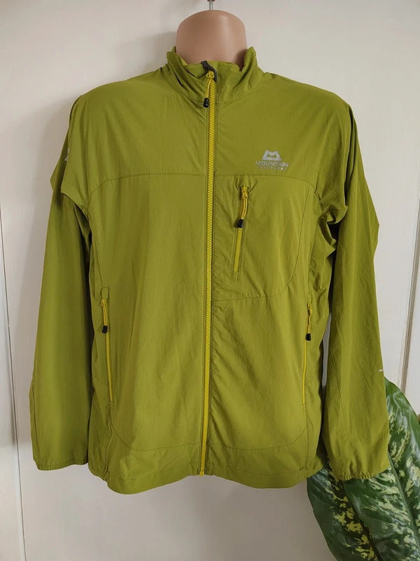 Mountain Equipment Men's Echo Softshell Training Jacket – Size Medium NWOT