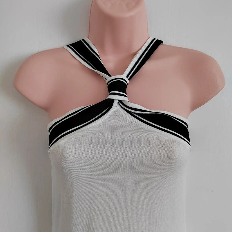 NWT Paisie Crisscross Halterneck Knit Top - Medium