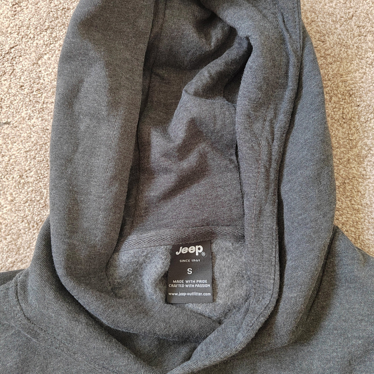 Jeep Men’s Graphic Pullover Hoodie – Charcoal Grey & Teal Logo - 60% Cotton - Size Small