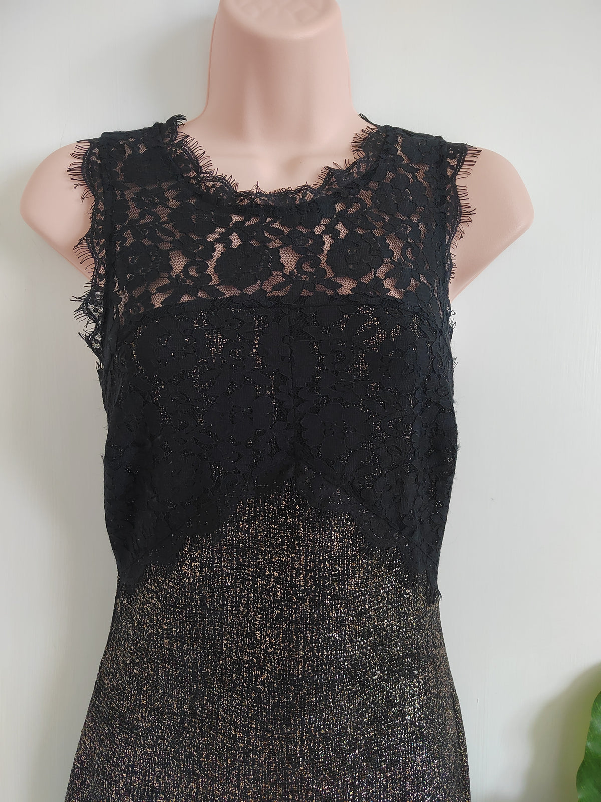 New Look Black Lace & Gold Metallic Bodycon Midi Dress - Size 10