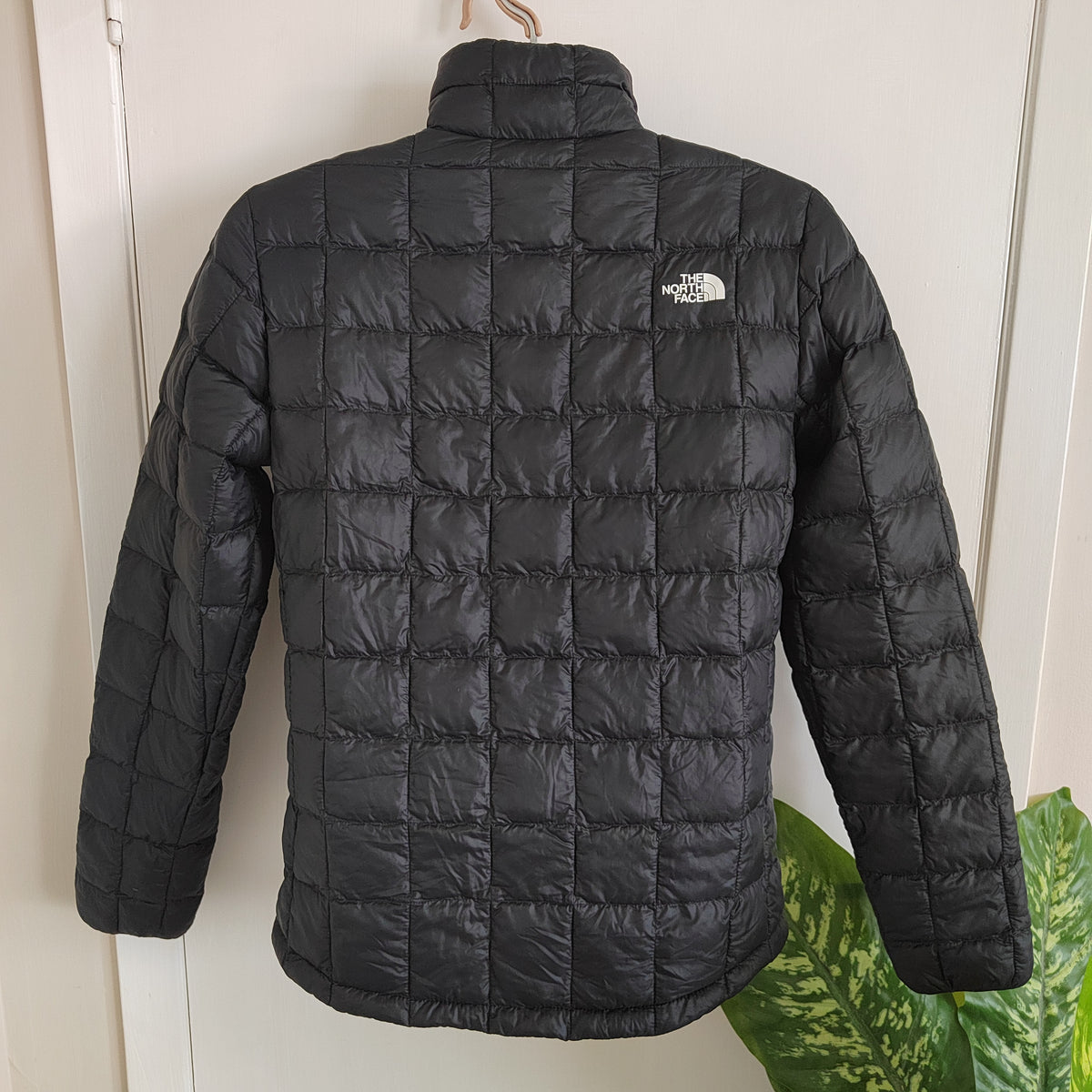 Mens The North Face black Thermoball 2.0 Jacket - Size Small NWOT