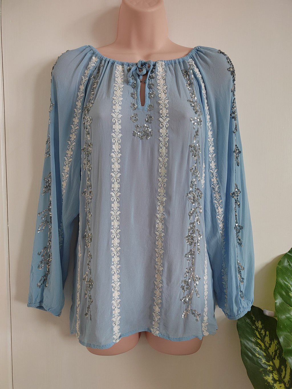Miss June Paris Blue Embroidered Sequin Peasant Blouse - Size 8/10 - rrp £100+