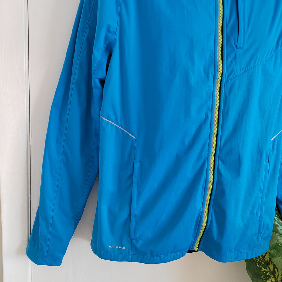 Saucony Men’s Vitarun Cold-Weather Running Jacket - Size Medium NWOT