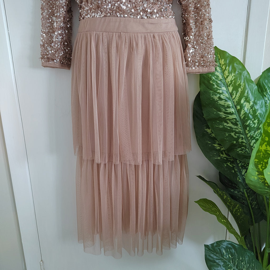 Maya Deluxe Sequin & Tulle Tiered Midi Dress – Size 22