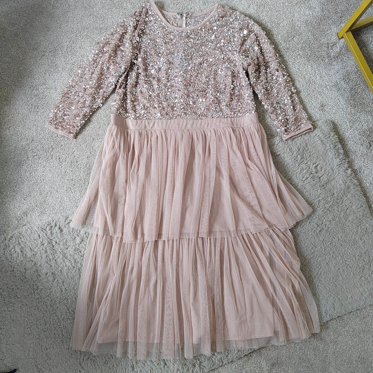 Maya Deluxe Sequin & Tulle Tiered Midi Dress – Size 22