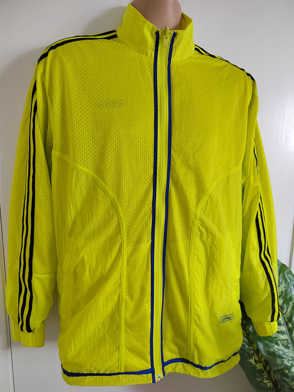 Adidas Originals "Reverse Track" Mesh Windbreaker Jacket - Size Small NWOT
