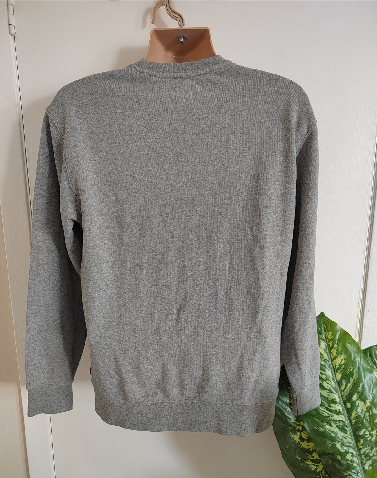Levi's Men's Relaxed Fit Graphic Outline Logo Crewneck Sweatshirt - Size XS