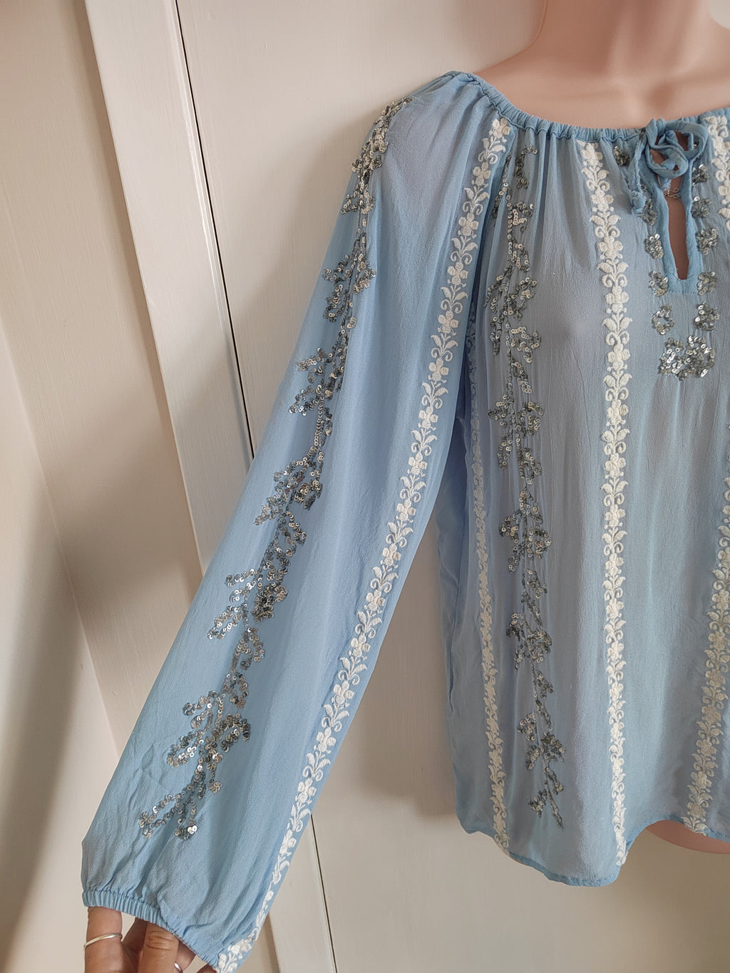 Miss June Paris Blue Embroidered Sequin Peasant Blouse - Size 8/10 - rrp £100+