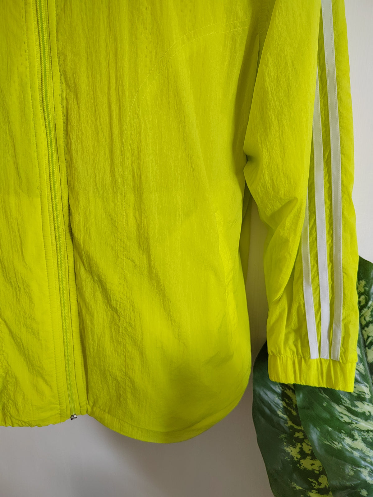 Adidas Originals "Reverse Track" Mesh Windbreaker Jacket - Size Small NWOT
