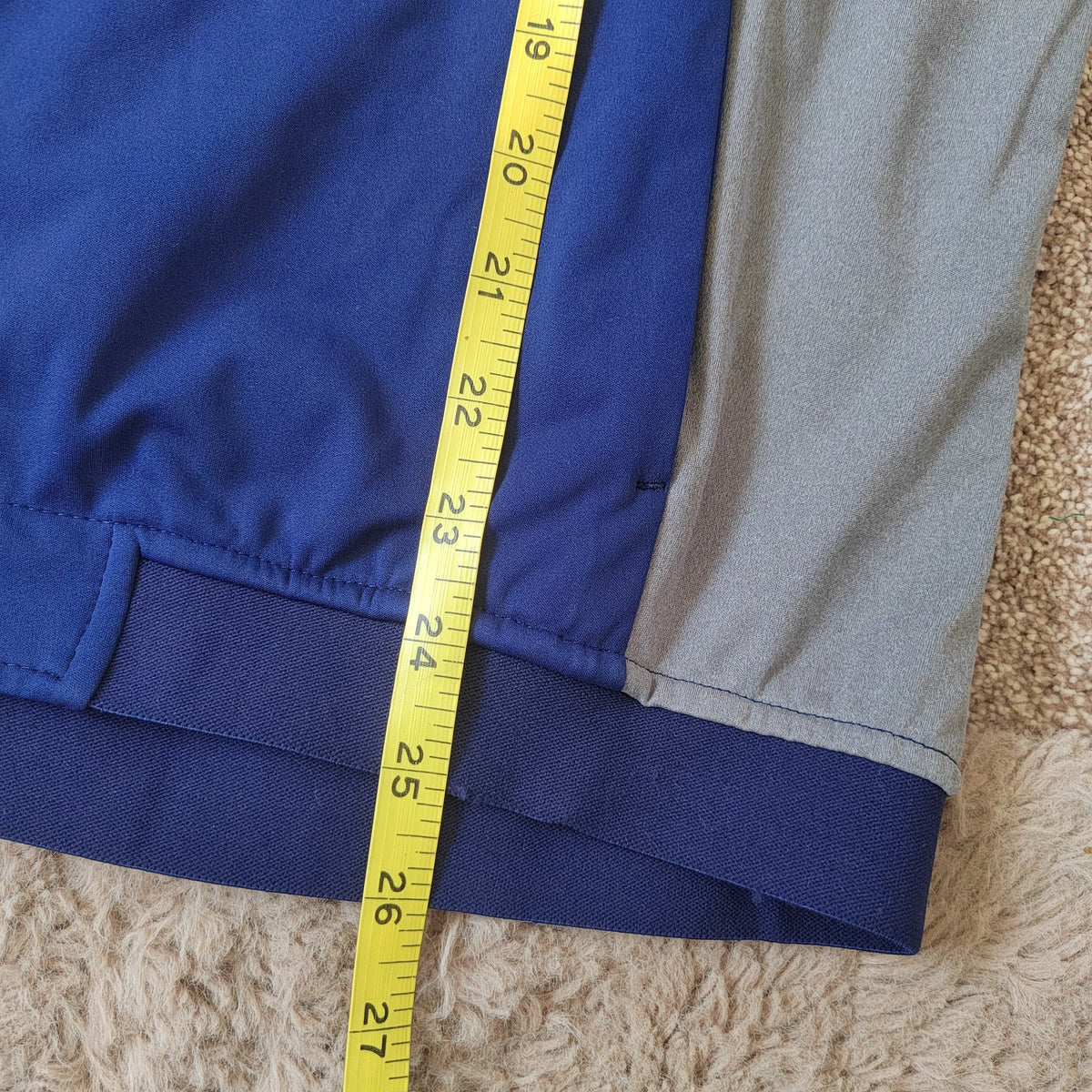 UYN (Unleash Your Nature) Men’s Technical Softshell Training Jacket - Size Small