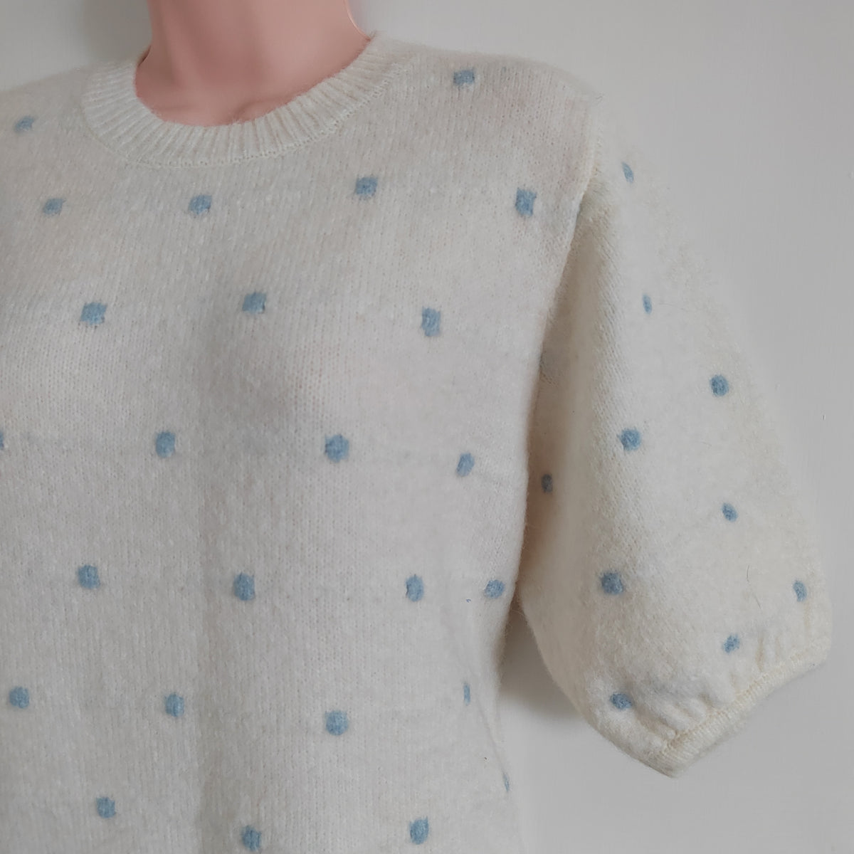 George Cream & Blue Polka Dot Knit Top - Size 12/14