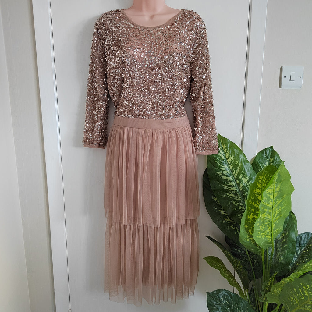 Maya Deluxe Sequin & Tulle Tiered Midi Dress – Size 22