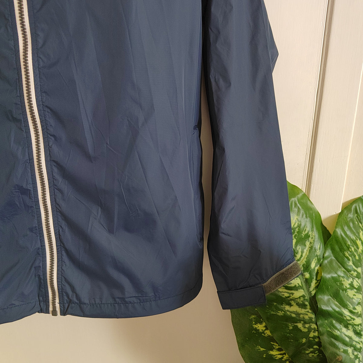 ROKA London Holborn Eco-Friendly Rain Jacket - Deep Blue - Size Medium NWOT RRP £79.95