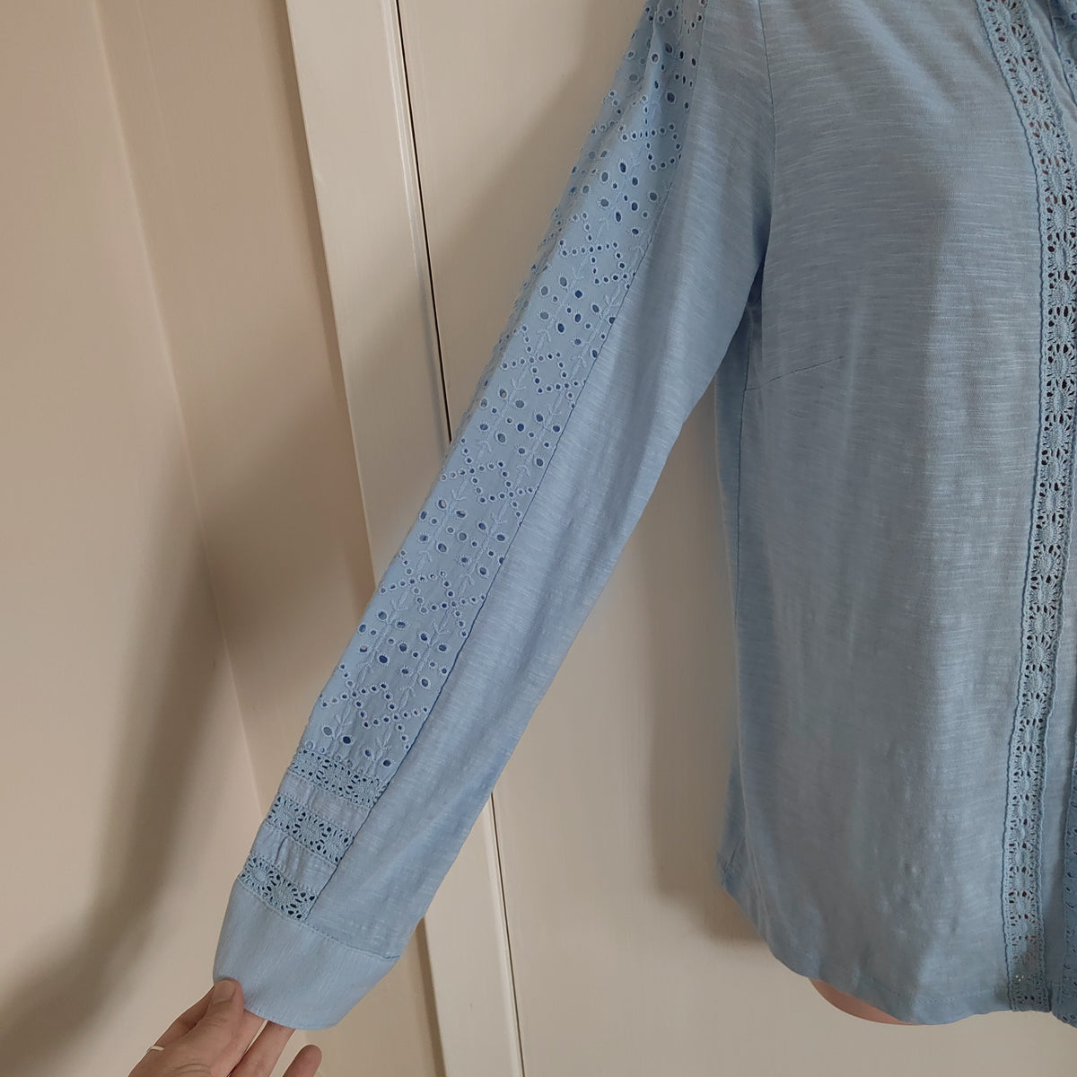 Mistral Light Blue Slub Knit Eyelet Lace Blouse 100% cotton – Size 10