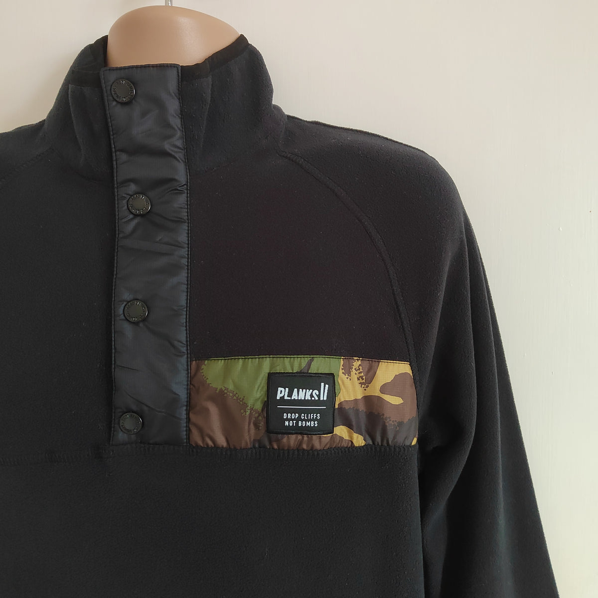 Planks Clothing Peace Fleece Unisex Pullover - Size Small