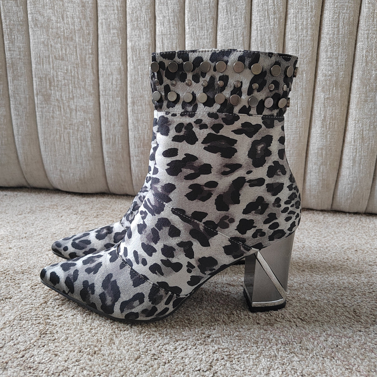 M by Moda "Kristian" Grey Leopard Fabric Ankle Boots (With Box) - Size 5